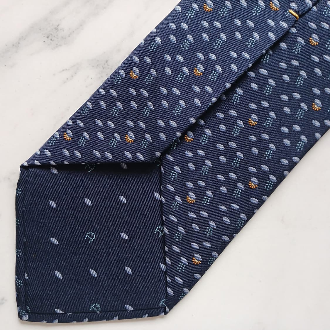 아이그너 실크 네이비 패턴 넥타이 9.5cm A+~A등급 E885
 상품이미지6