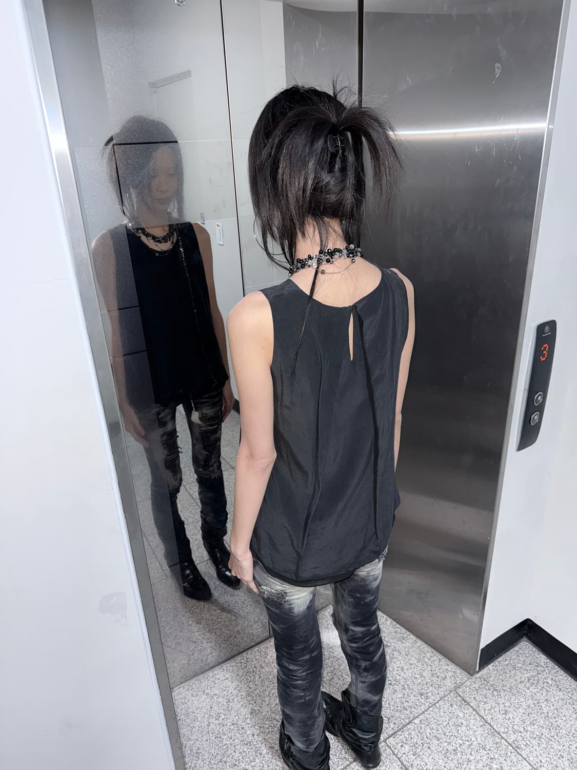 matte black layered sleeveless 상품이미지1
