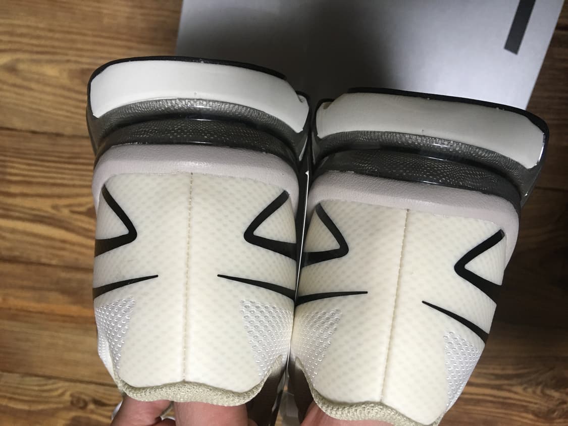 살로몬 MM6 XT 바닐라 아이스 블랙 판매합니다 상품이미지4