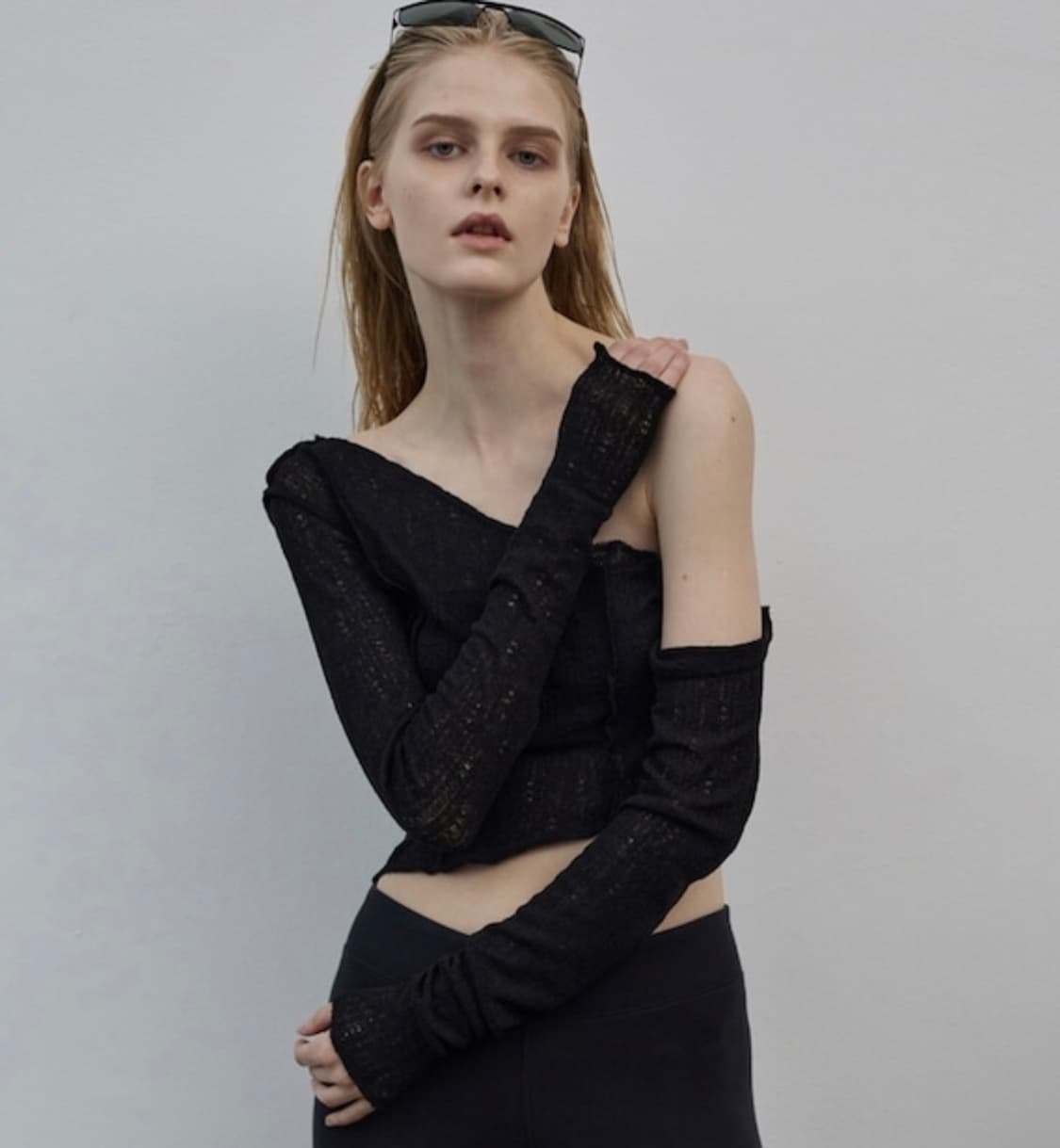 새상품) 보헤미안서울 언발란스 니트 탑 보헴서 상품이미지3