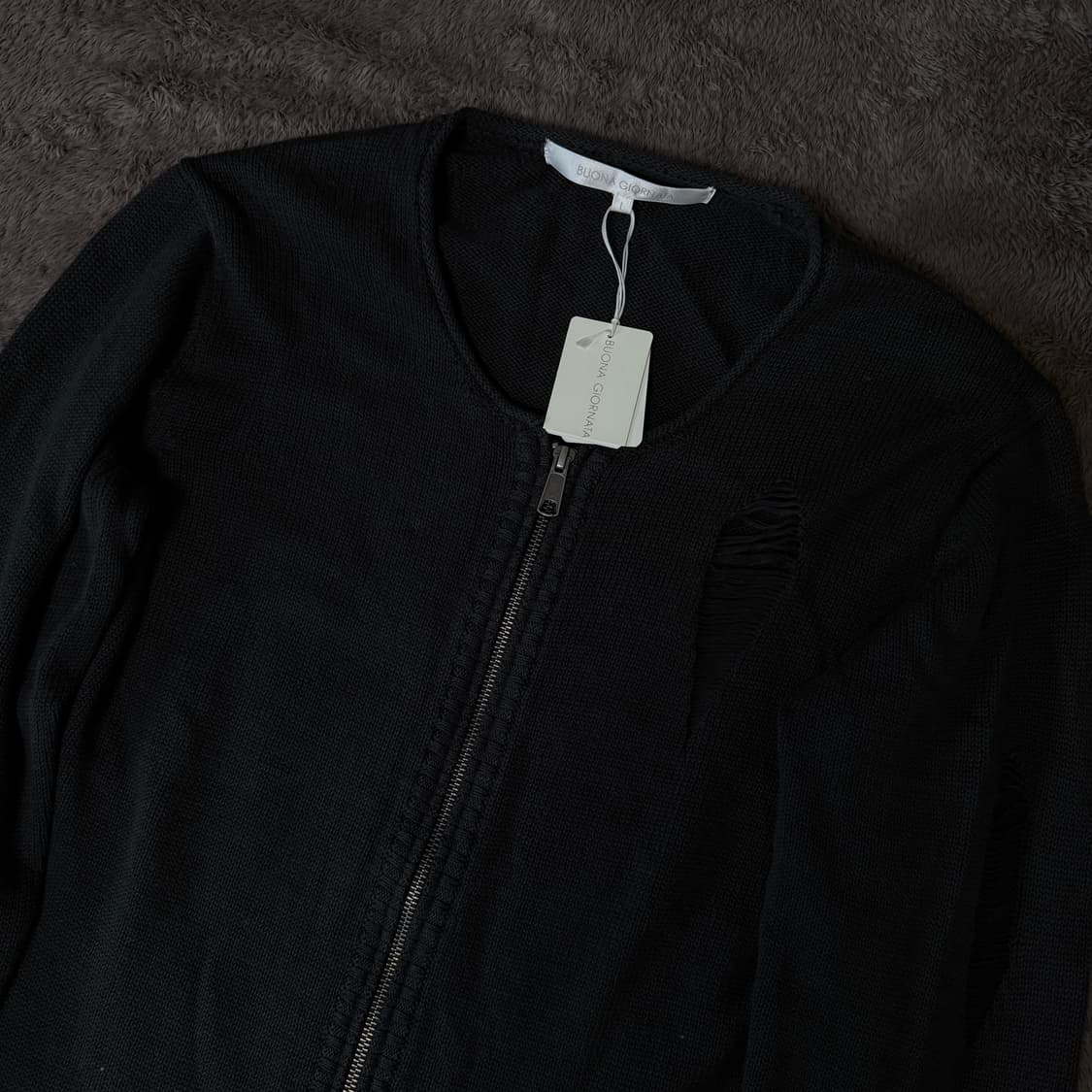 (새상품) Buona Giornata 데미지 니트 투웨이 집업 상품이미지4