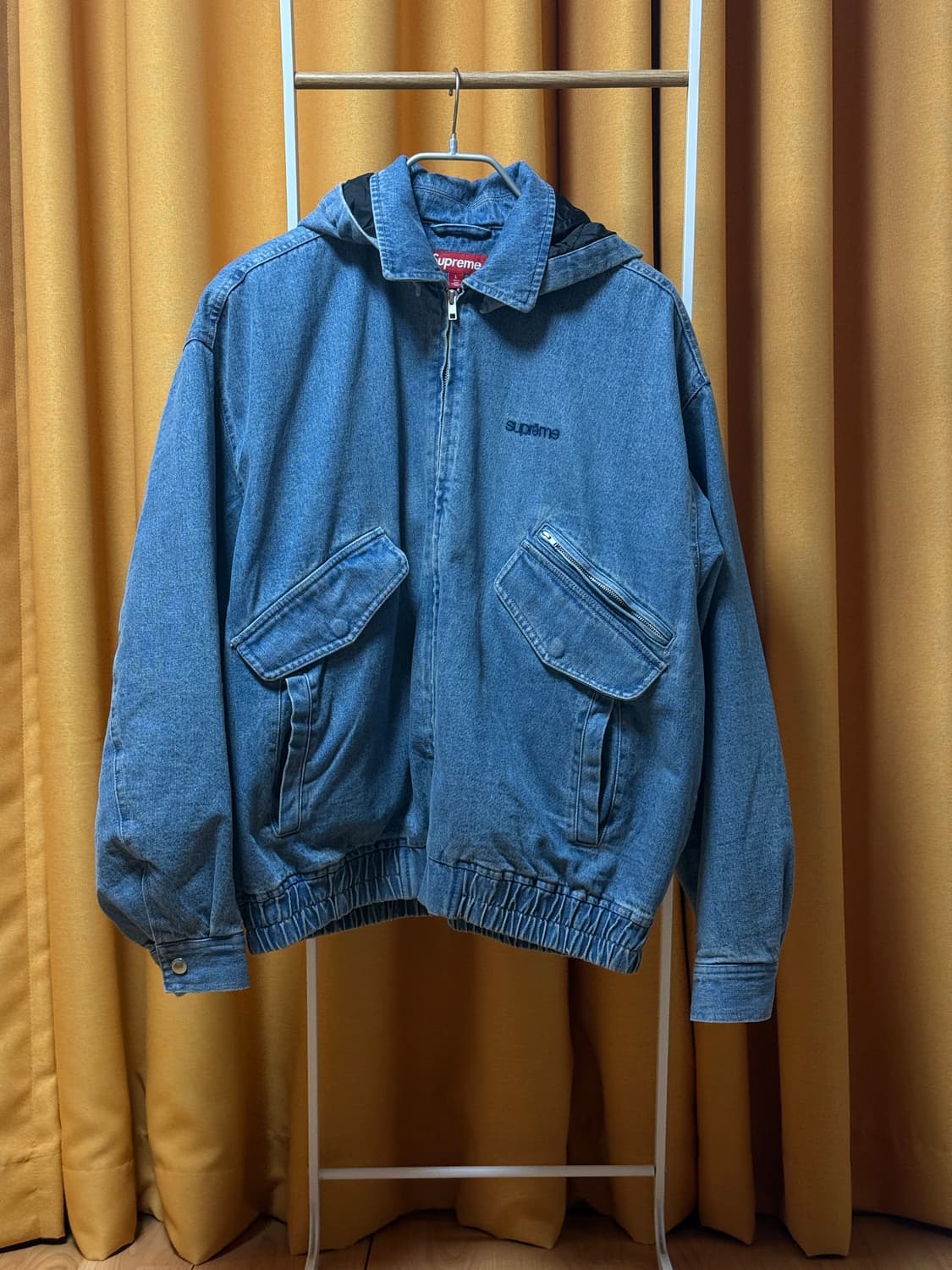 [L] 슈프림 후디드 유틸리티 자켓 데님 25FW 상품이미지1