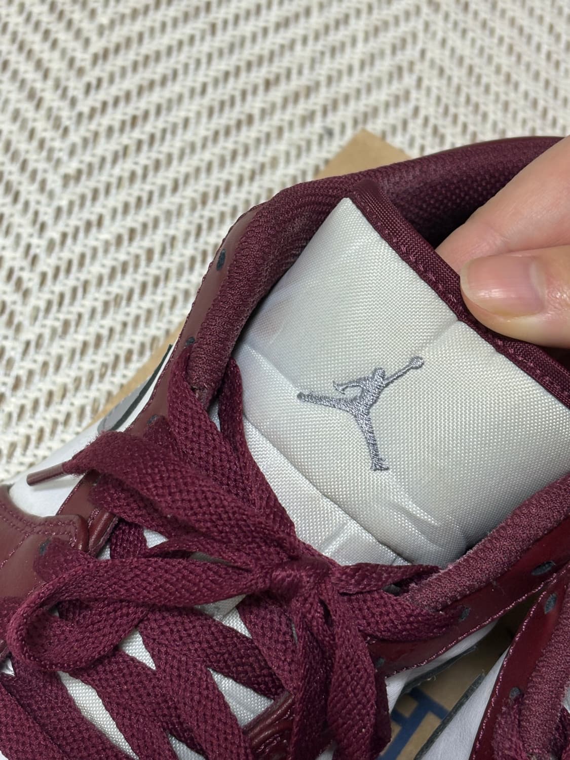 조던 1 로우 체리레드 275 상품이미지9