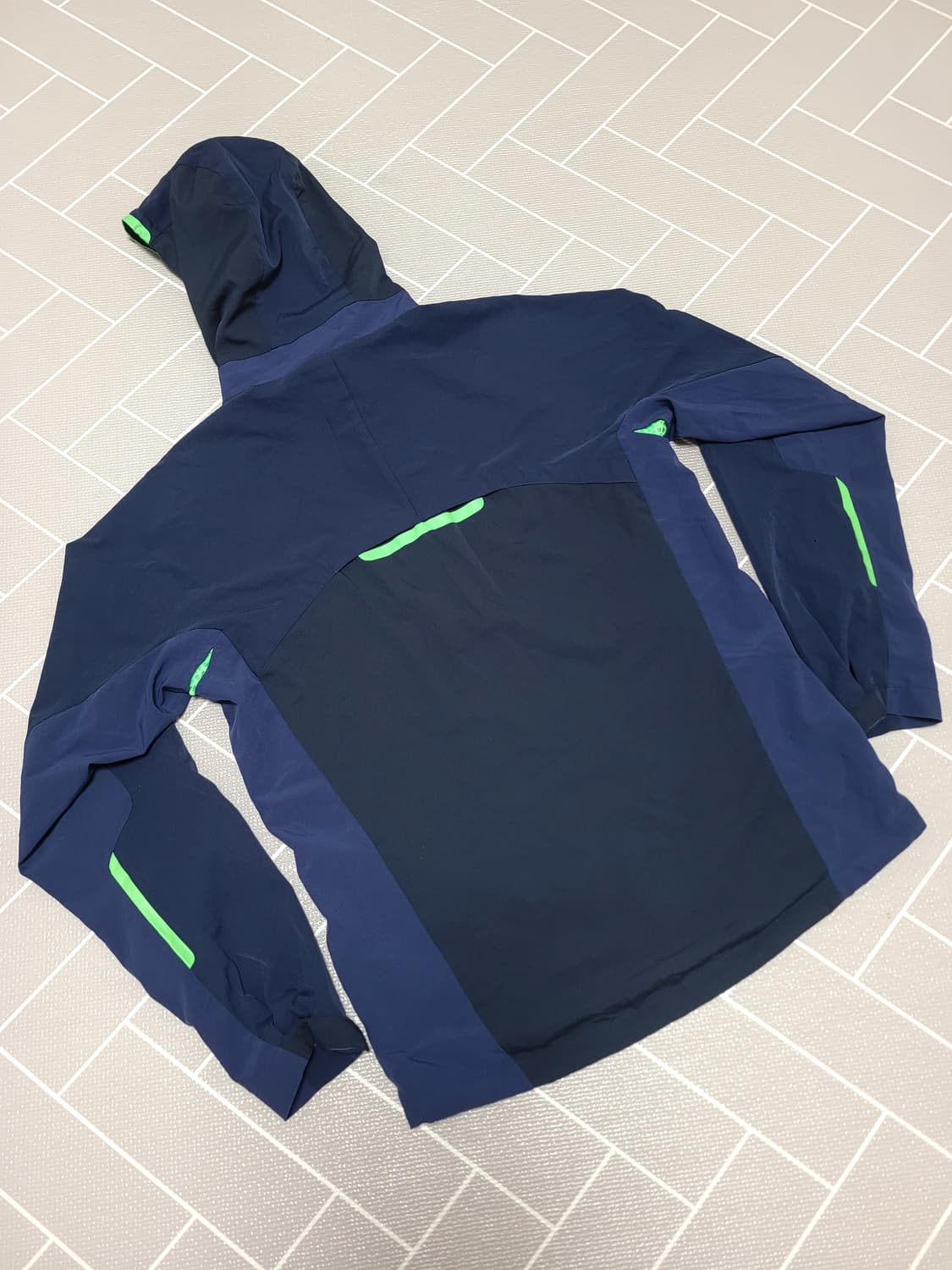 나이키 베이퍼 우븐 브러시드 라인드 후드 자켓 M 상품이미지2