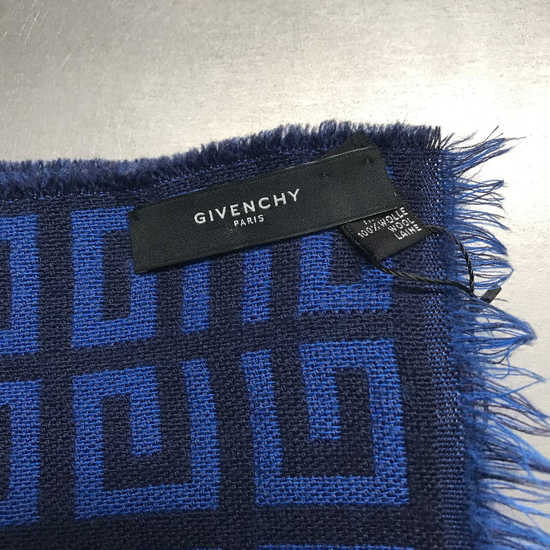 지방시 로고 머플러 블루 상품이미지4