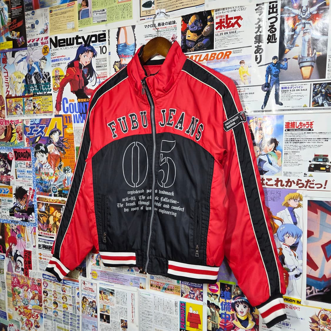 후부 올드스쿨 블랙앤레드 덕다운 레이싱 패딩 상품이미지2