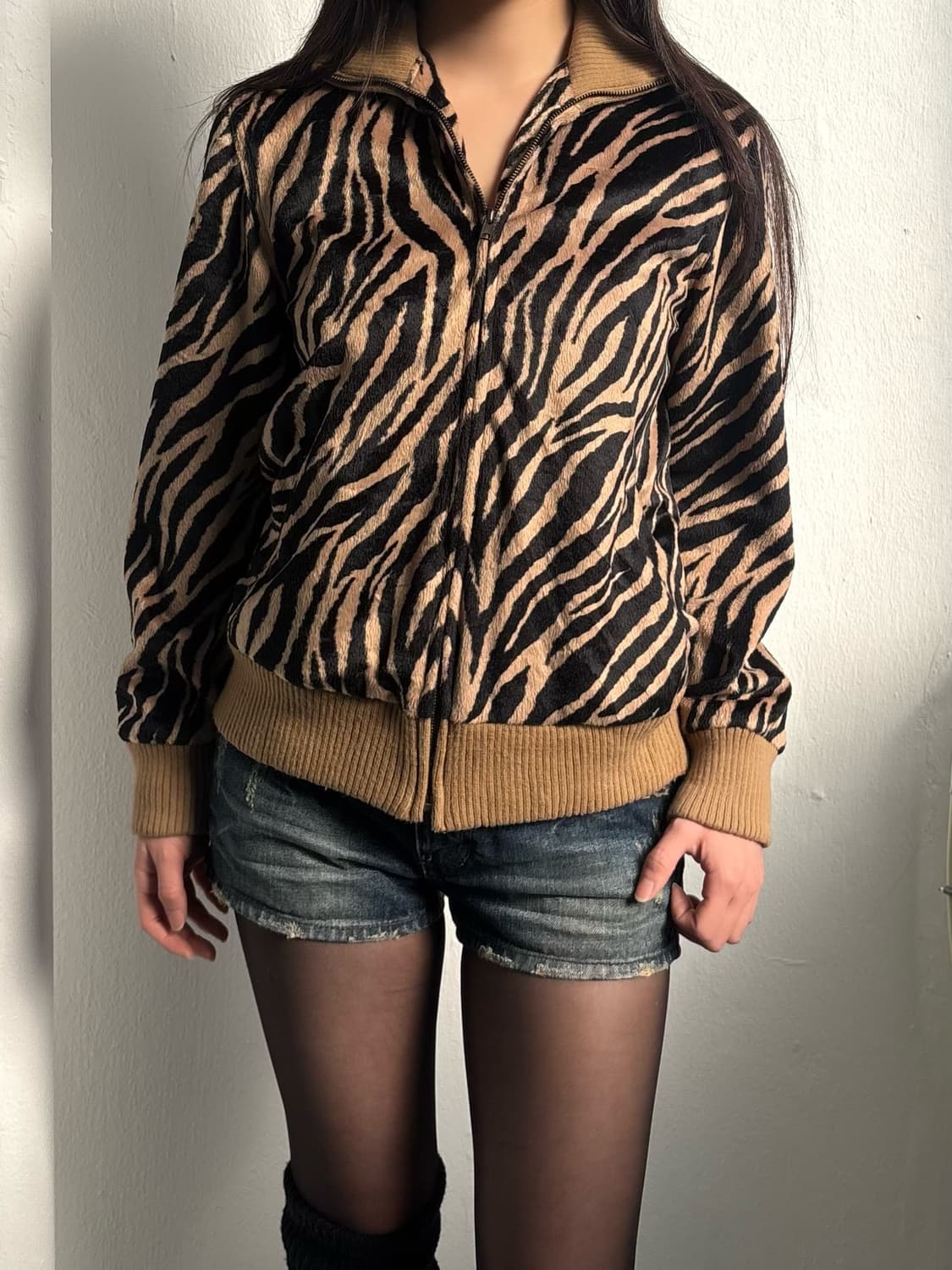 Vintage Leopard Velvet Zip-Up Jacket 상품이미지5