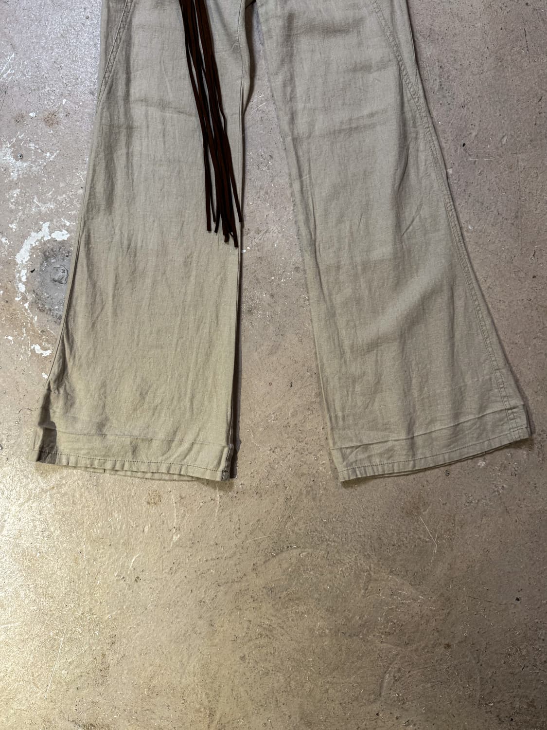 Ivory Zip Cargo flare pants  아이보리 플레어 팬츠 상품이미지4