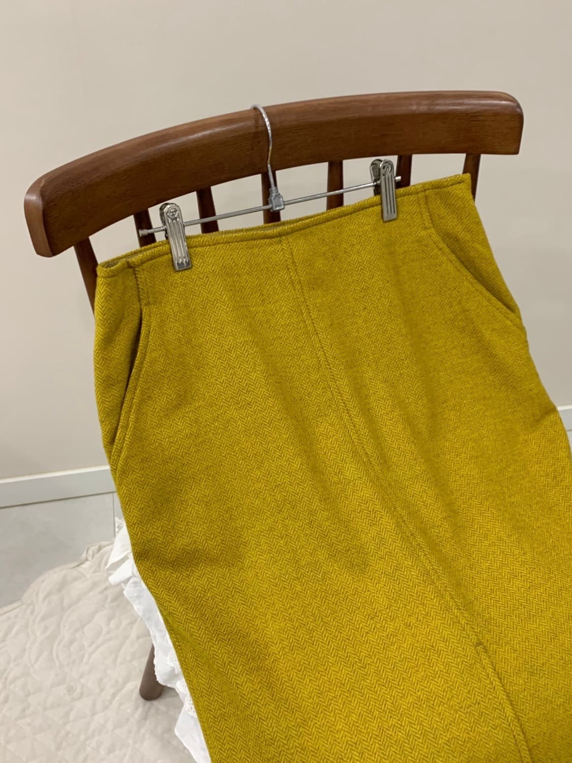 아브라함문 헤링본 트위드 H라인 머스타드 스커트 상품이미지4