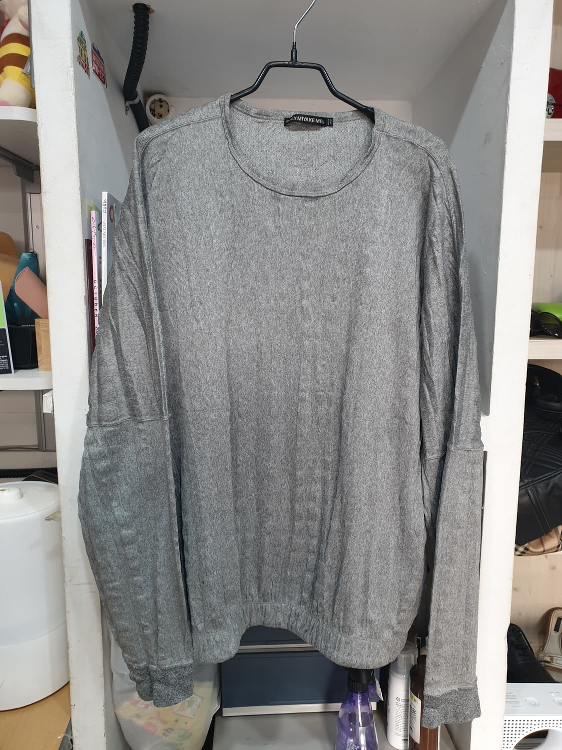 이세이미야케 18fw 그레이 니트 3사이즈 상품이미지1