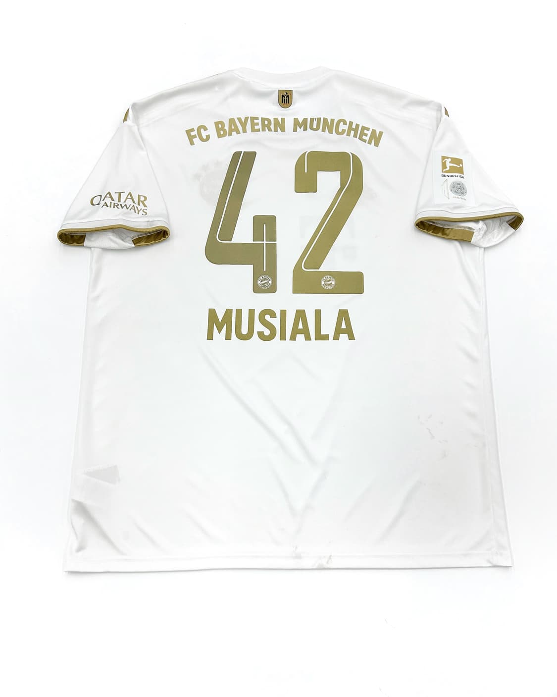 아디다스 22-23 바이에르 뮌헨 어웨이 리그킷 자말 무시알라 상품이미지2