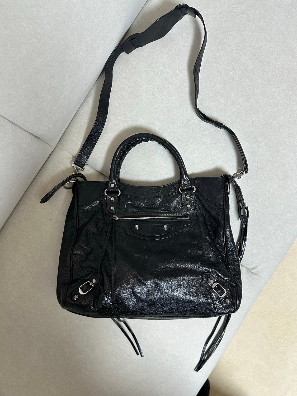 [A+ 정품] 발렌시아가 시티 모터백 벨로 블랙 상품이미지2