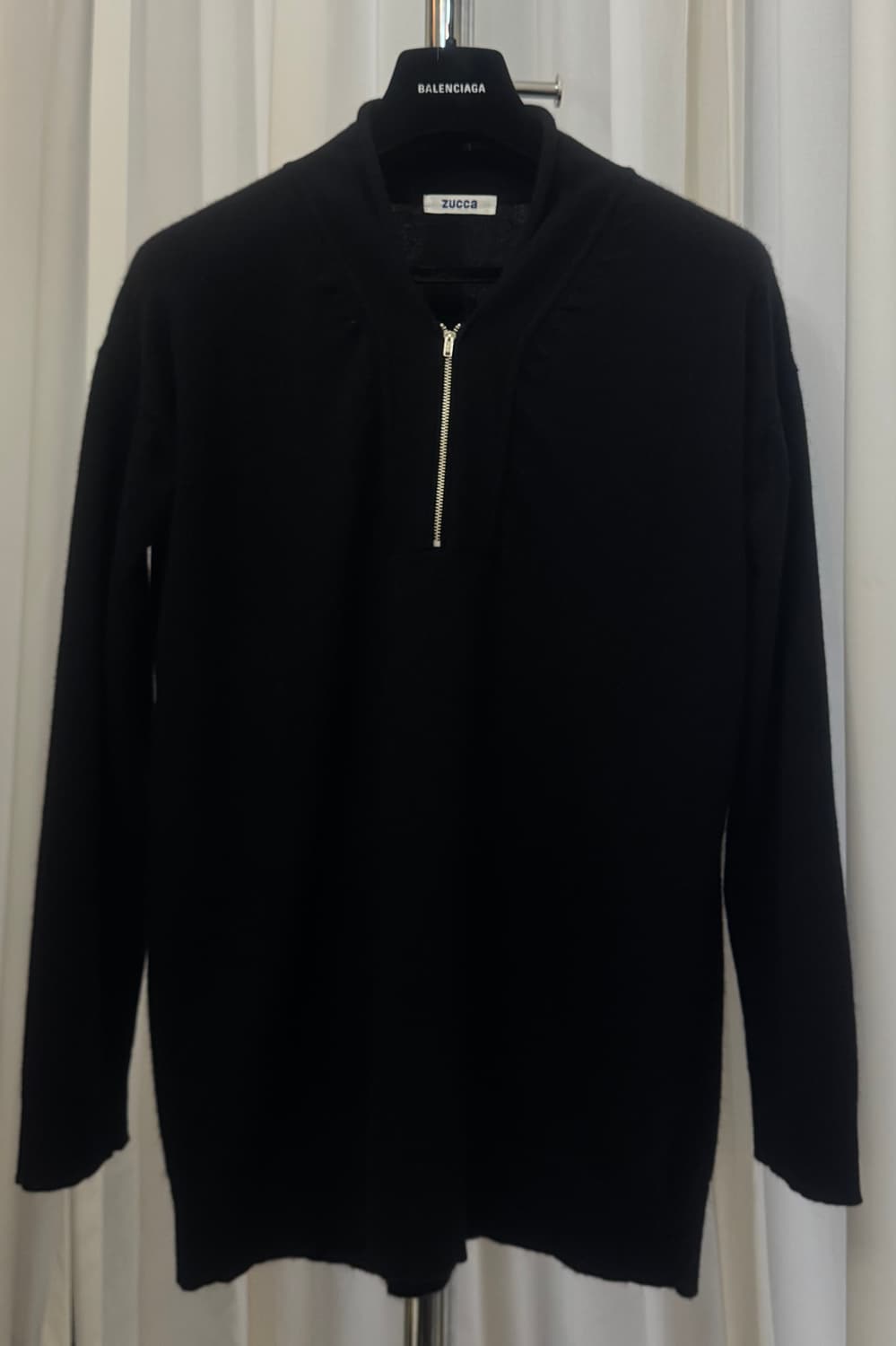 zucca 블랙 하프니트 집업 상품이미지2