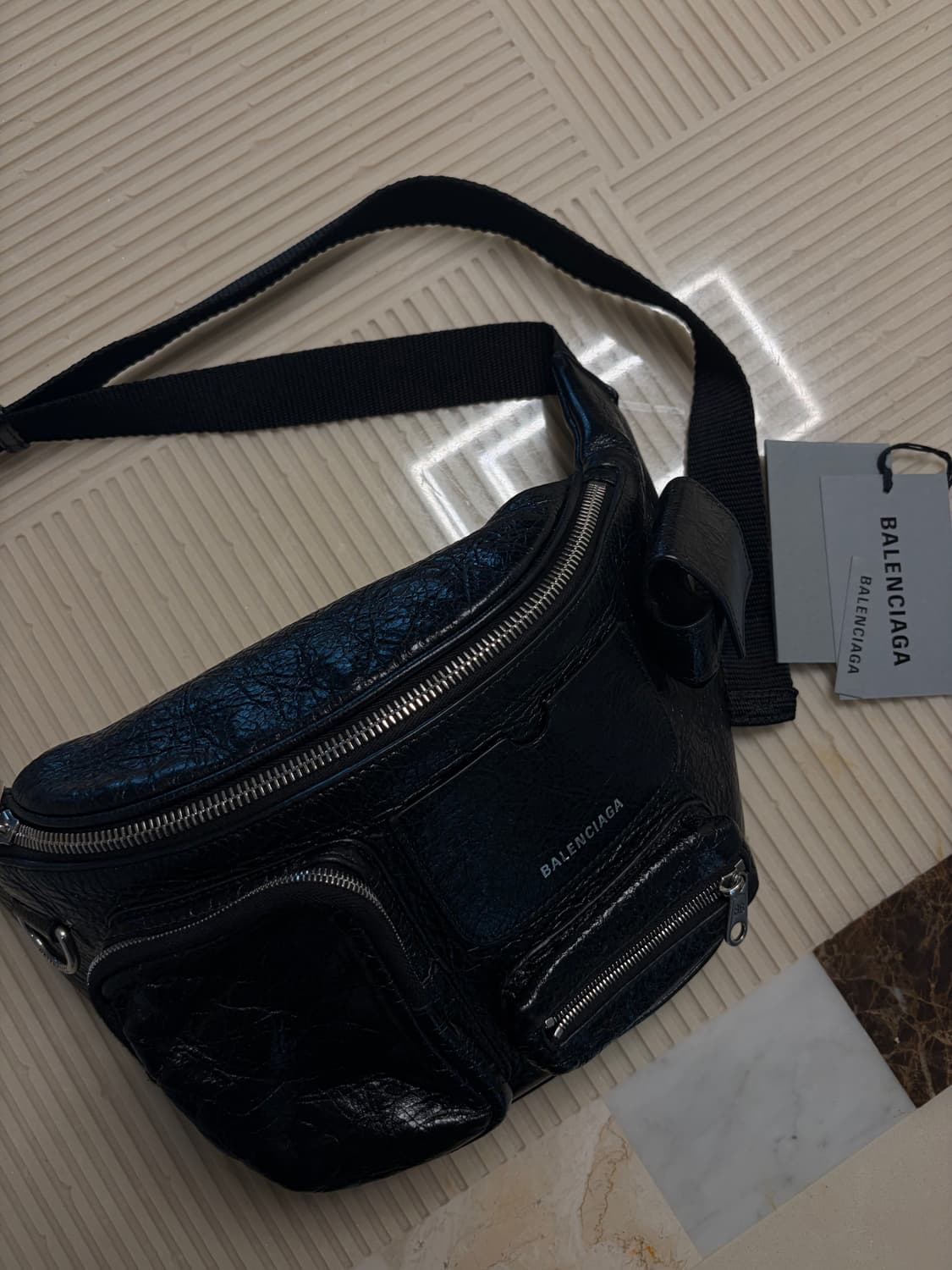 발렌시아가 수퍼비지 벨트백 상품이미지1