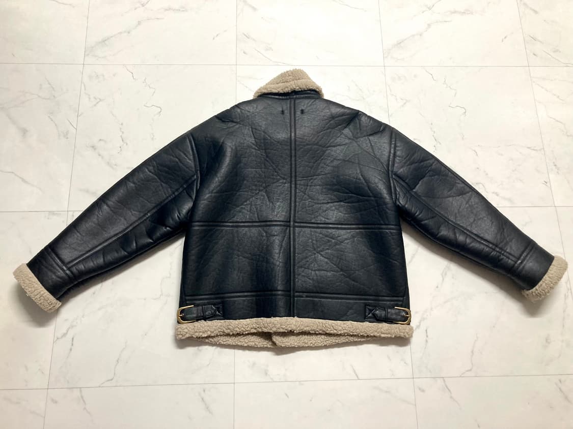 (거의 새것)레이건 Raygun 무스탕 100-105 상품이미지2