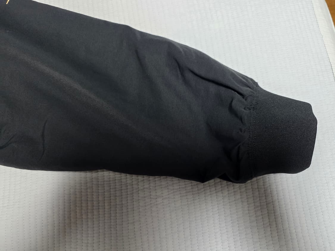 [L] 팔라스 x 스텔라 아르투아 매치 자켓 블랙 상품이미지7