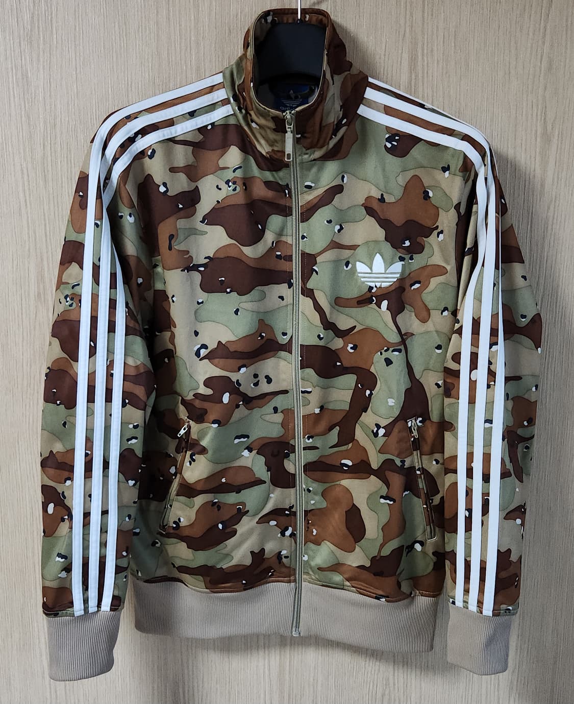 (착샷) 아디다스 파이어버드 져지 트랙탑 카모 밀리터리  상품이미지1