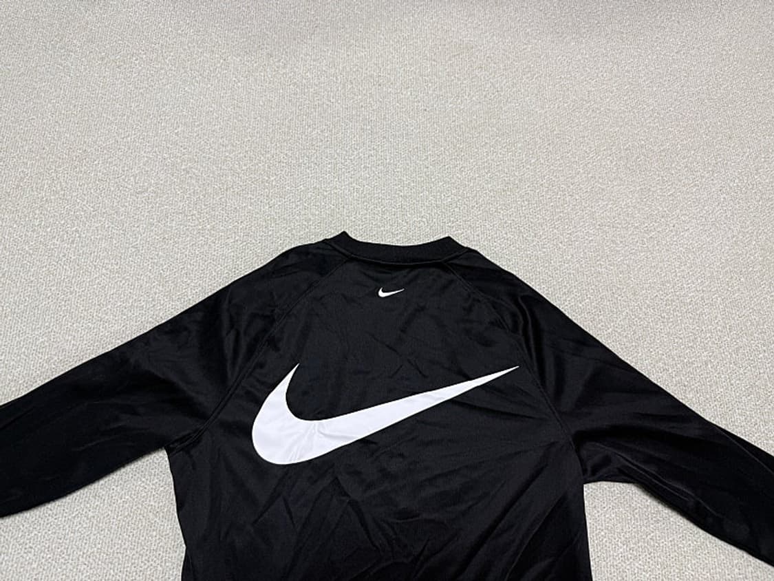나이키 스우시 티셔츠 남성용 95사이즈 상품이미지2