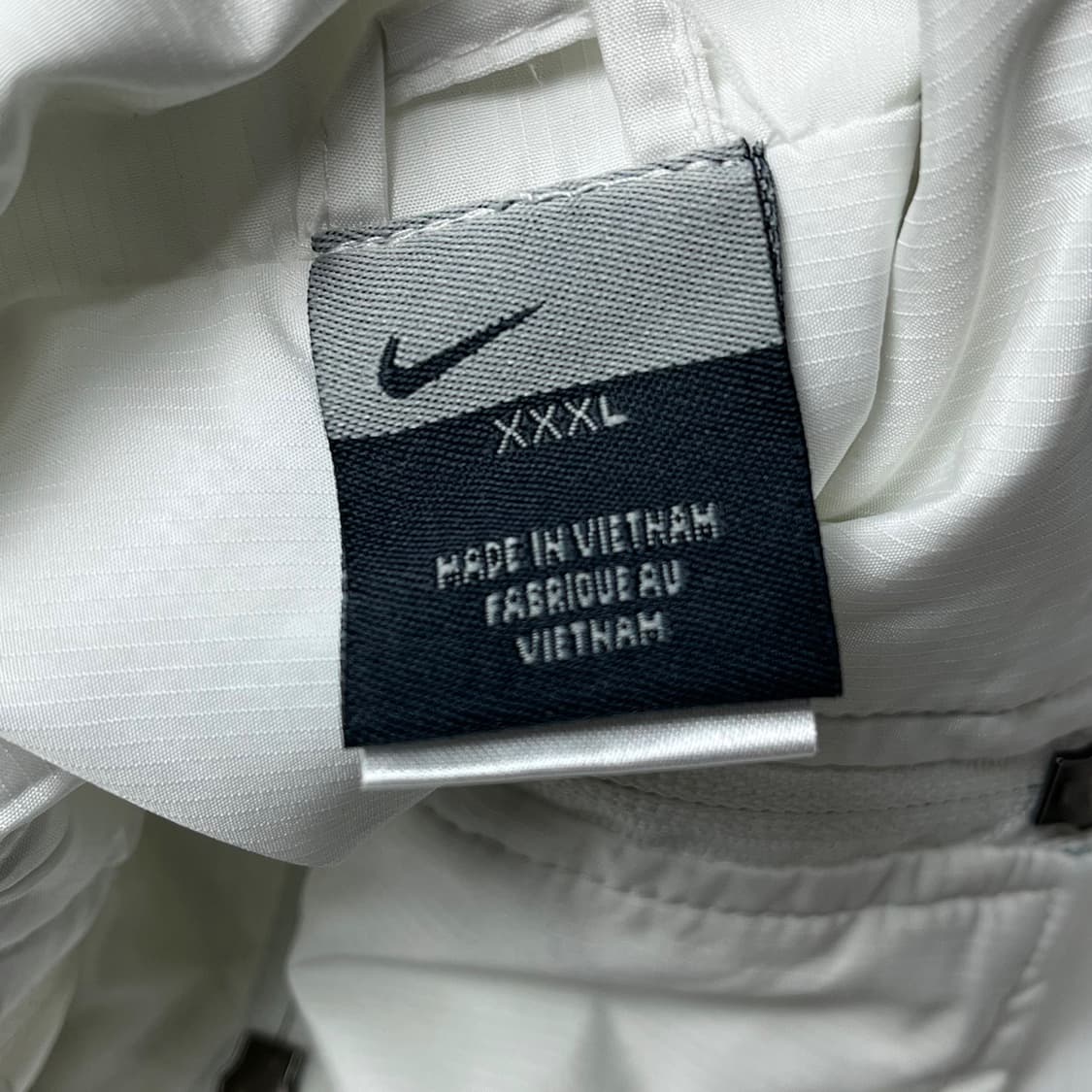 나이키 올드스쿨  화이트 빅사이즈 스포티 바람막이  상품이미지5