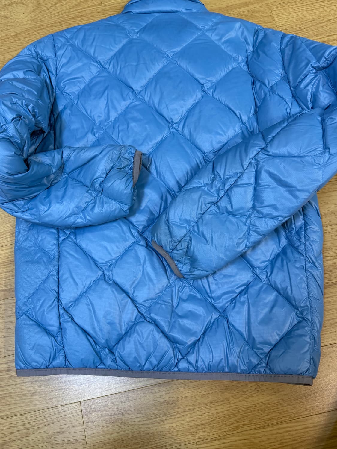 디스이즈네버댓 울트라라이트 다운 자켓  S 상품이미지5