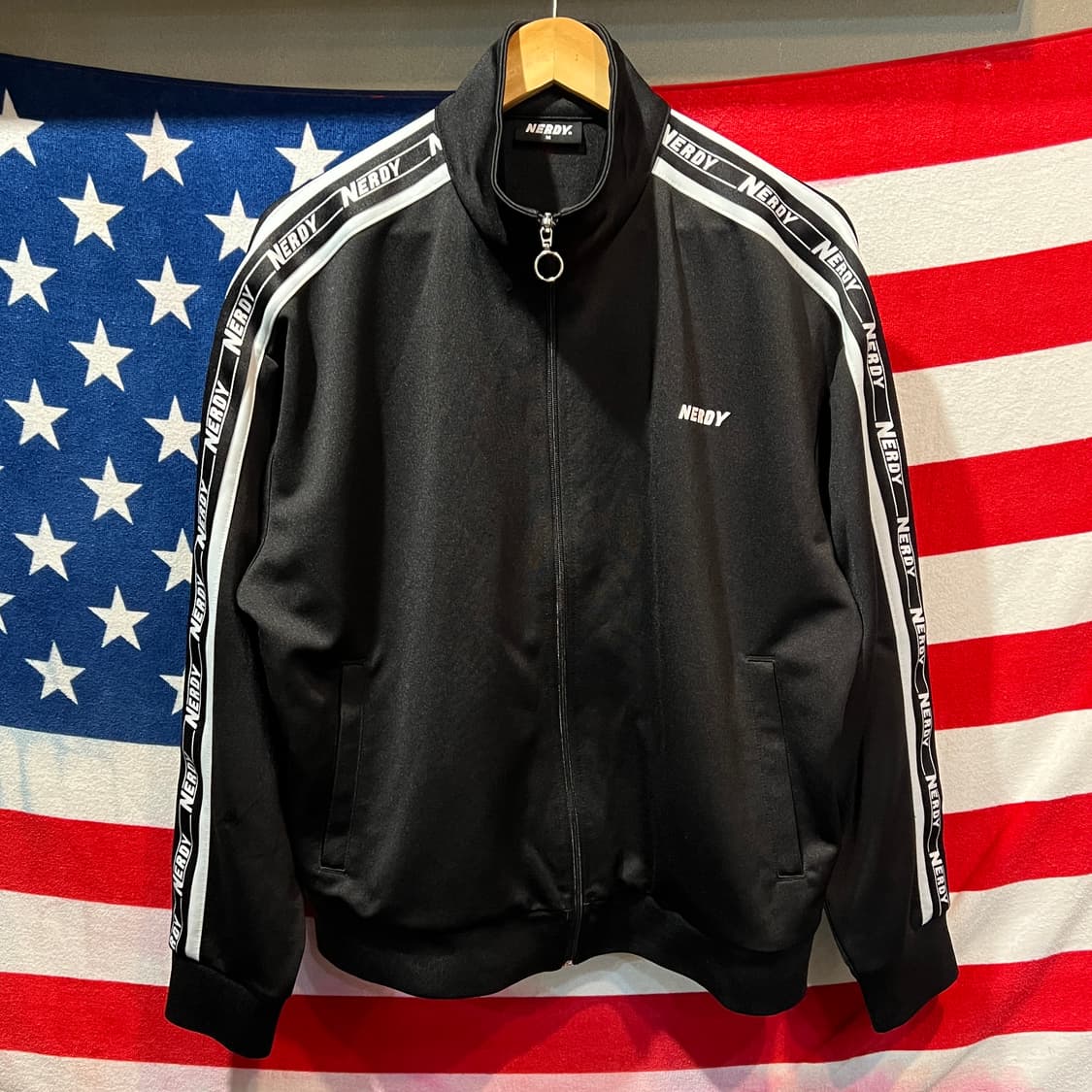 널디 사이드라인 트랙탑 상품이미지1