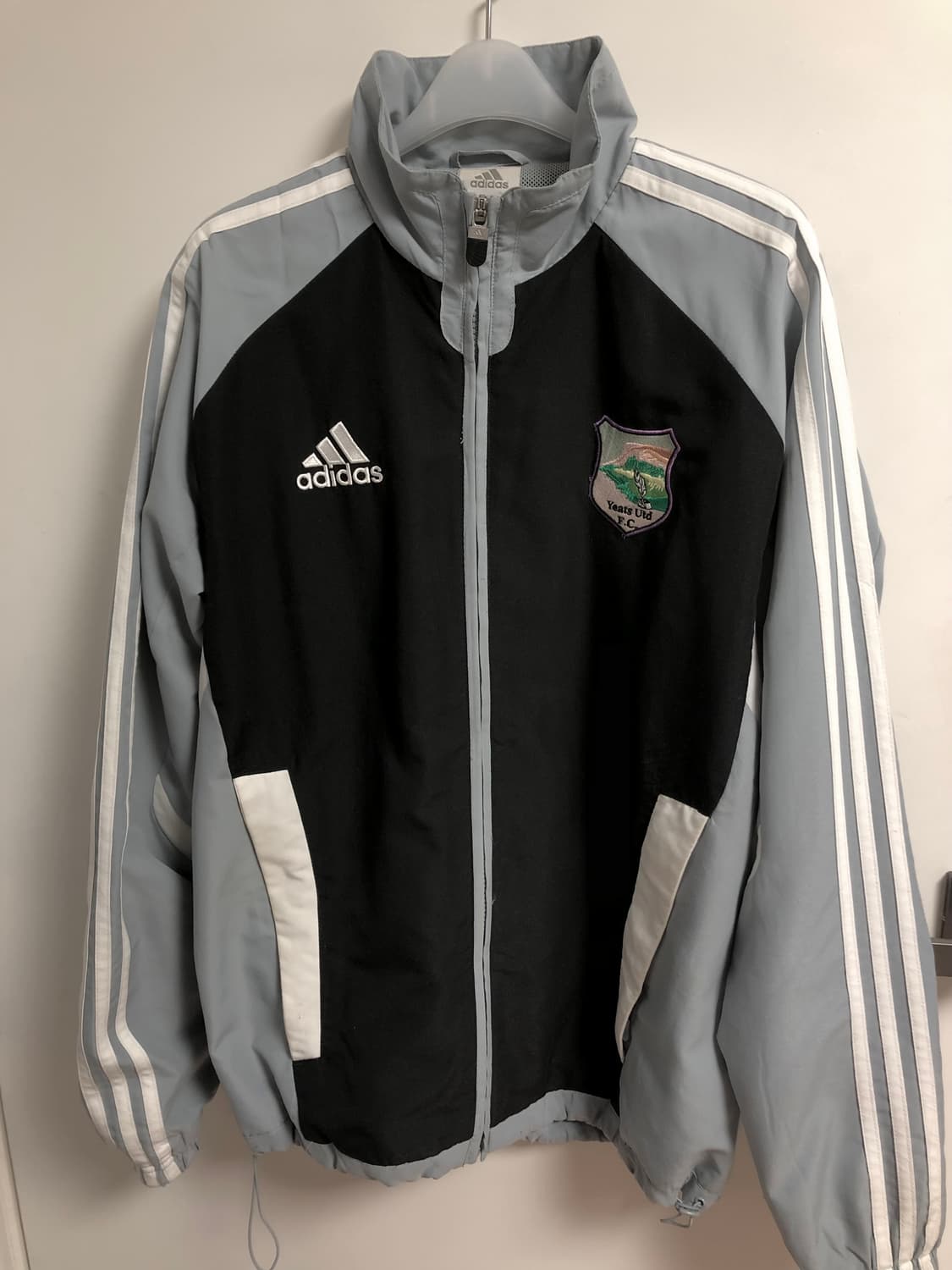 아디다스 바람막이 상품이미지1