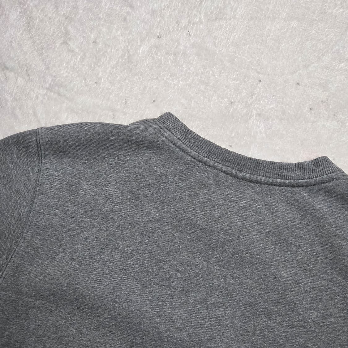 쓰리큐알 그레이 맨투맨 상품이미지5