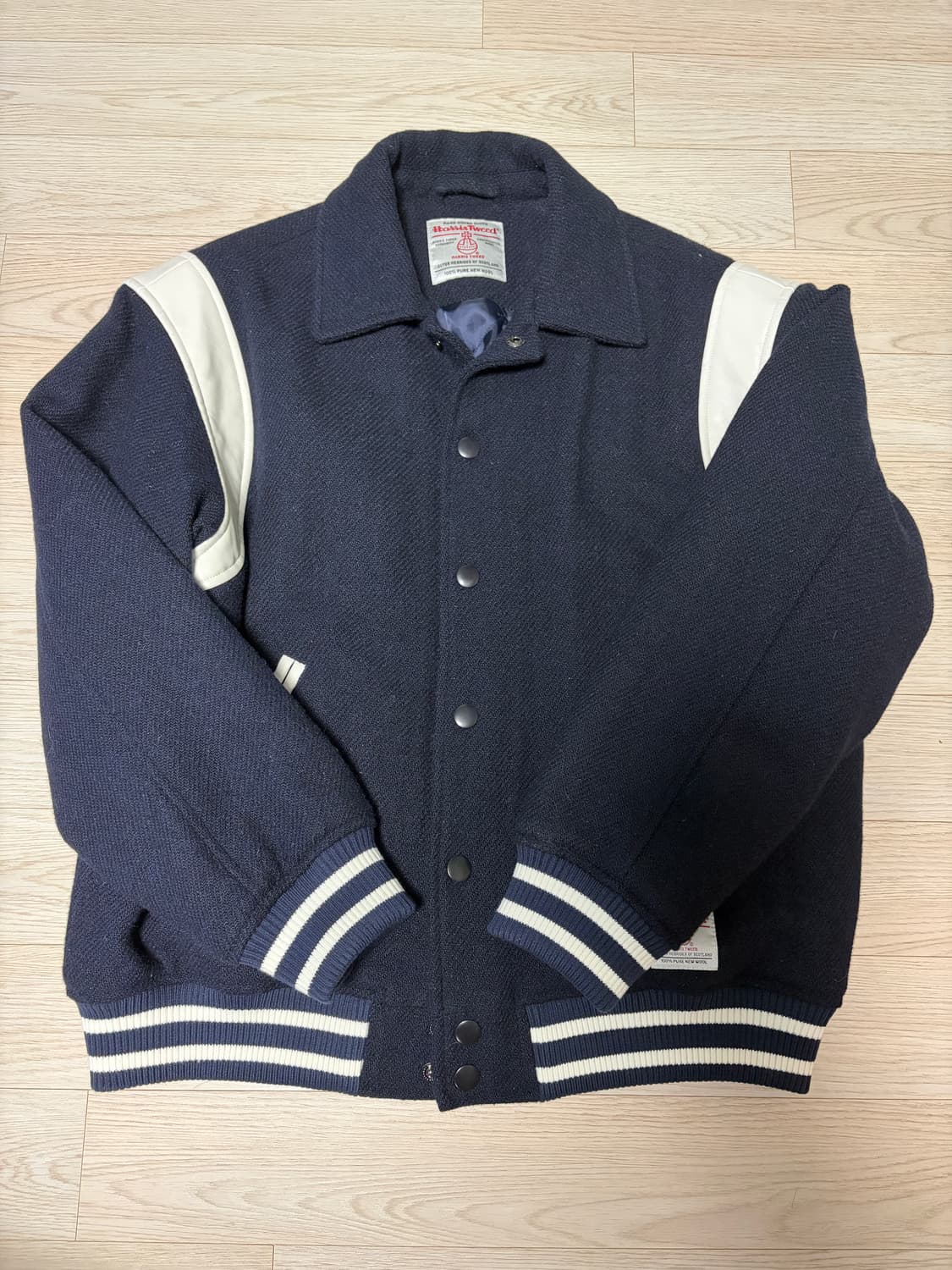 제로라운지 해리스트위드 바시티(L, 새상품) 상품이미지1