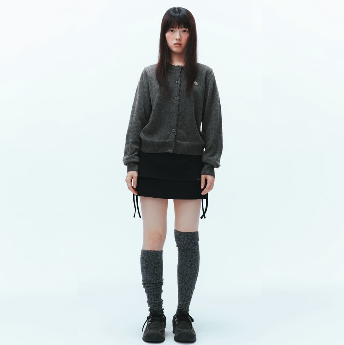 코이세이오 플라워 버튼 가디건 그레이 차콜 상품이미지5