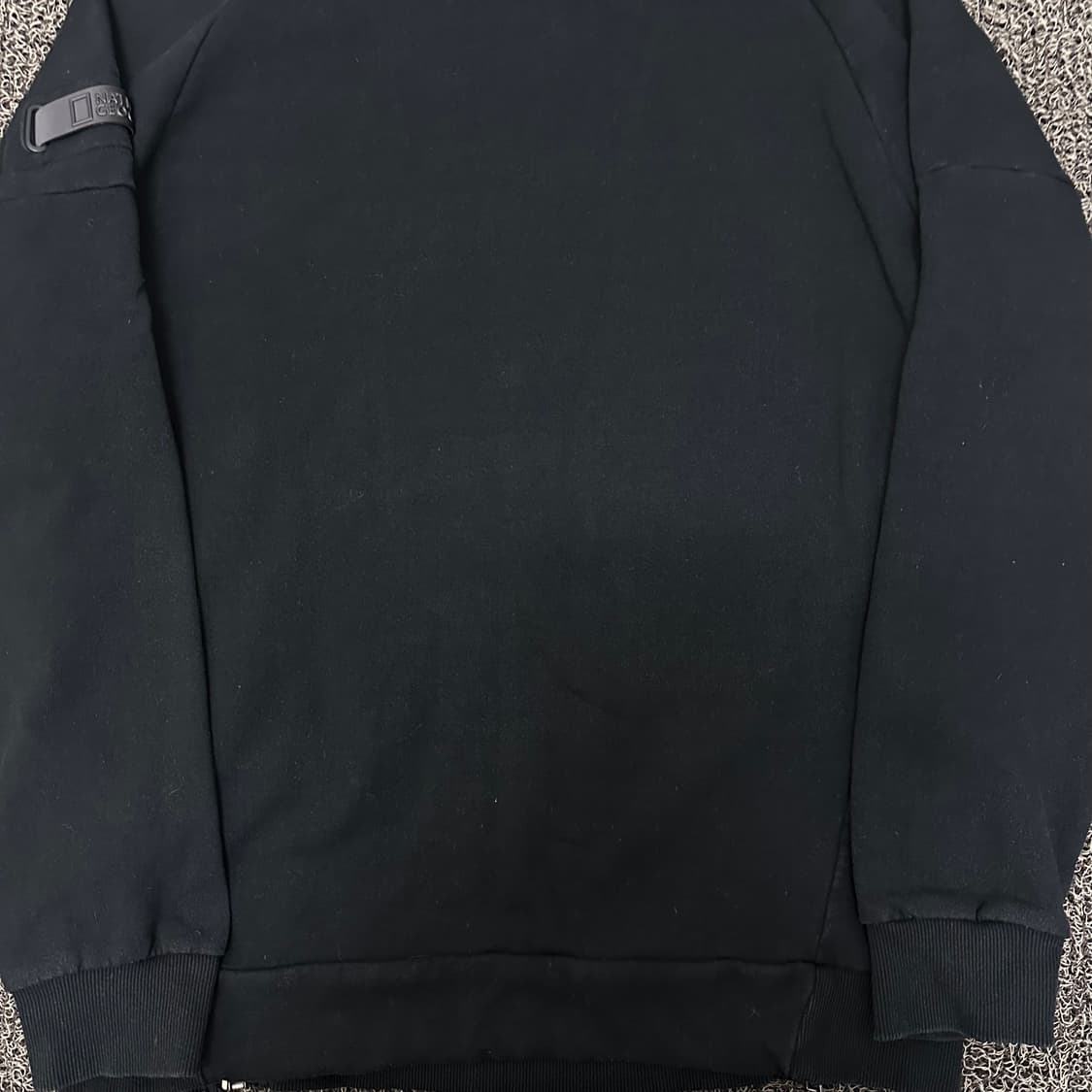 내셔널지오그래픽 기모 맨투맨 블랙 95(M) 상품이미지6