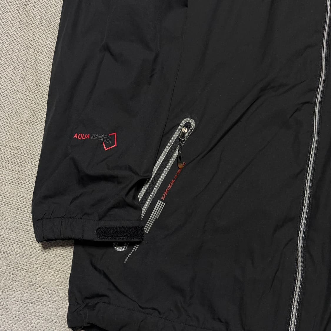 블랙야크 아쿠아 쉴드 방수 바람막이 자켓 상품이미지2
