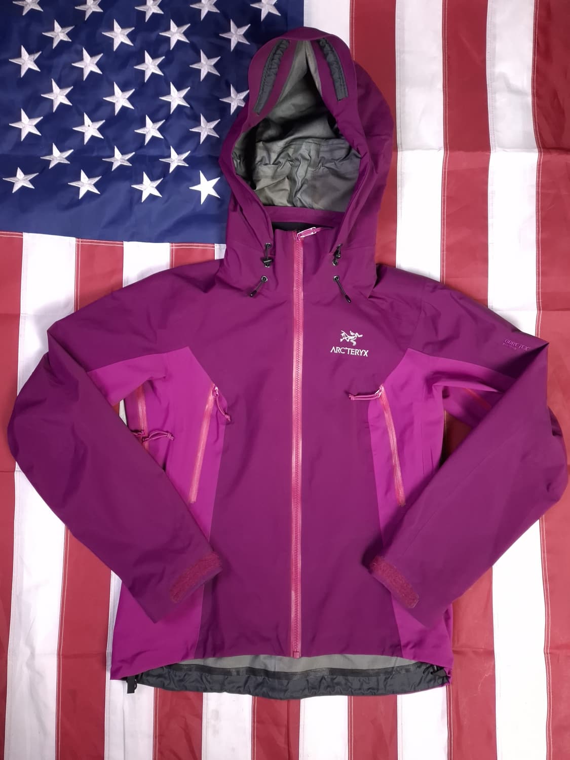 오리지날 캐나다제조 아크테릭스 우먼 베타 AR 고어텍스 자켓 상품이미지1