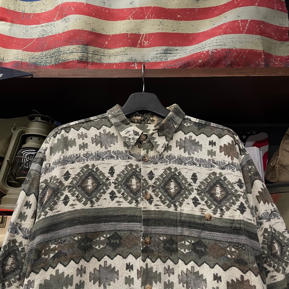 90s USA 빈티지 에스닉 패턴 포켓 셔츠 상품이미지3