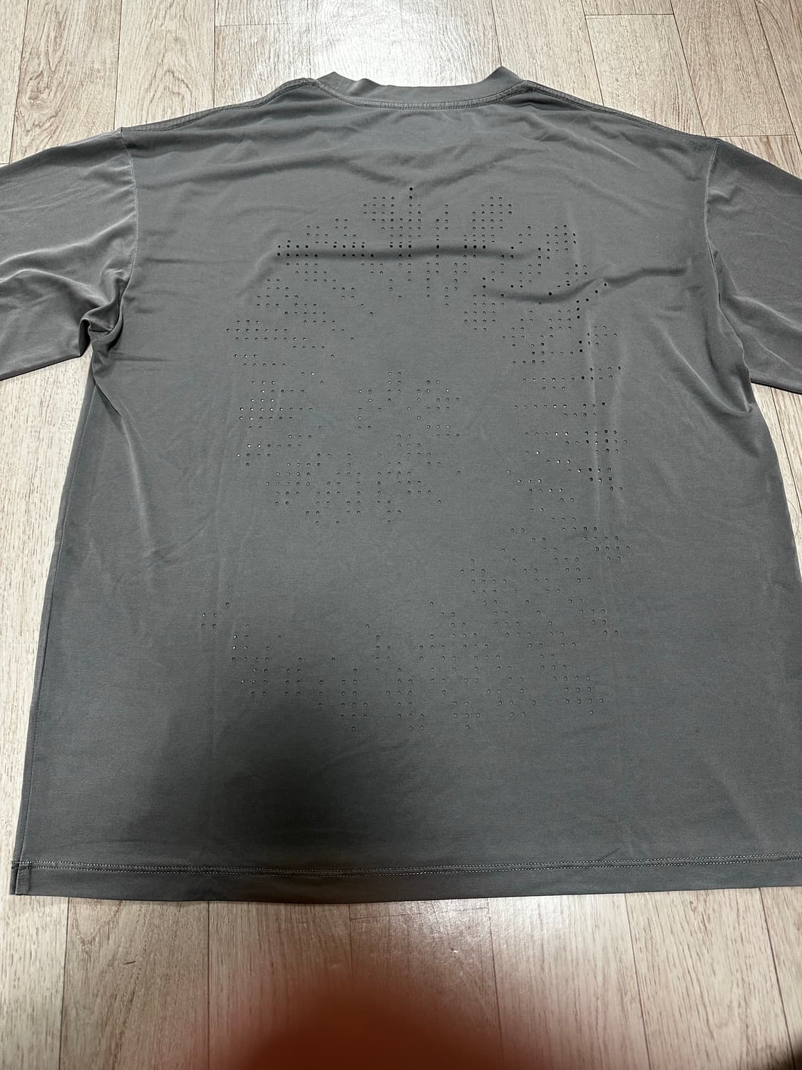 새티스파이 x 포스트아카이브팩션 롱슬리브 상품이미지3