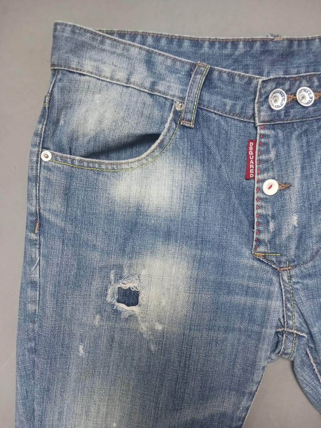 [34] 디스퀘어드2 손수건 크롭진 청바지 상품이미지2