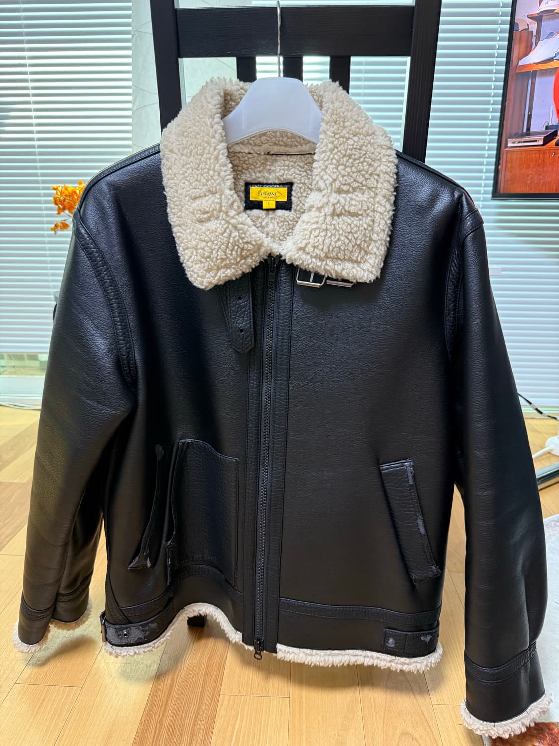 더레스큐 쿠마나 무스탕 L 상품이미지1