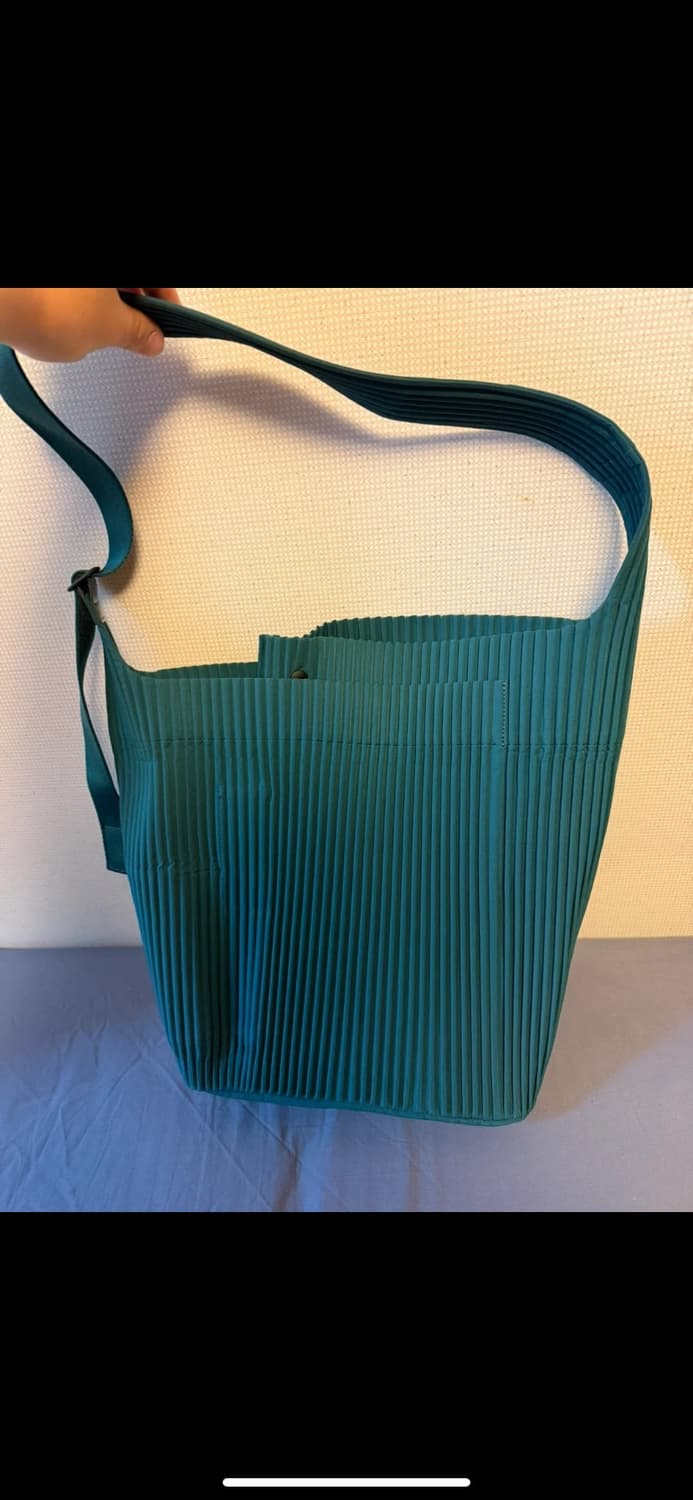 옴므플리세 유틸백 24년 8월 먼슬리 그린 상품이미지2