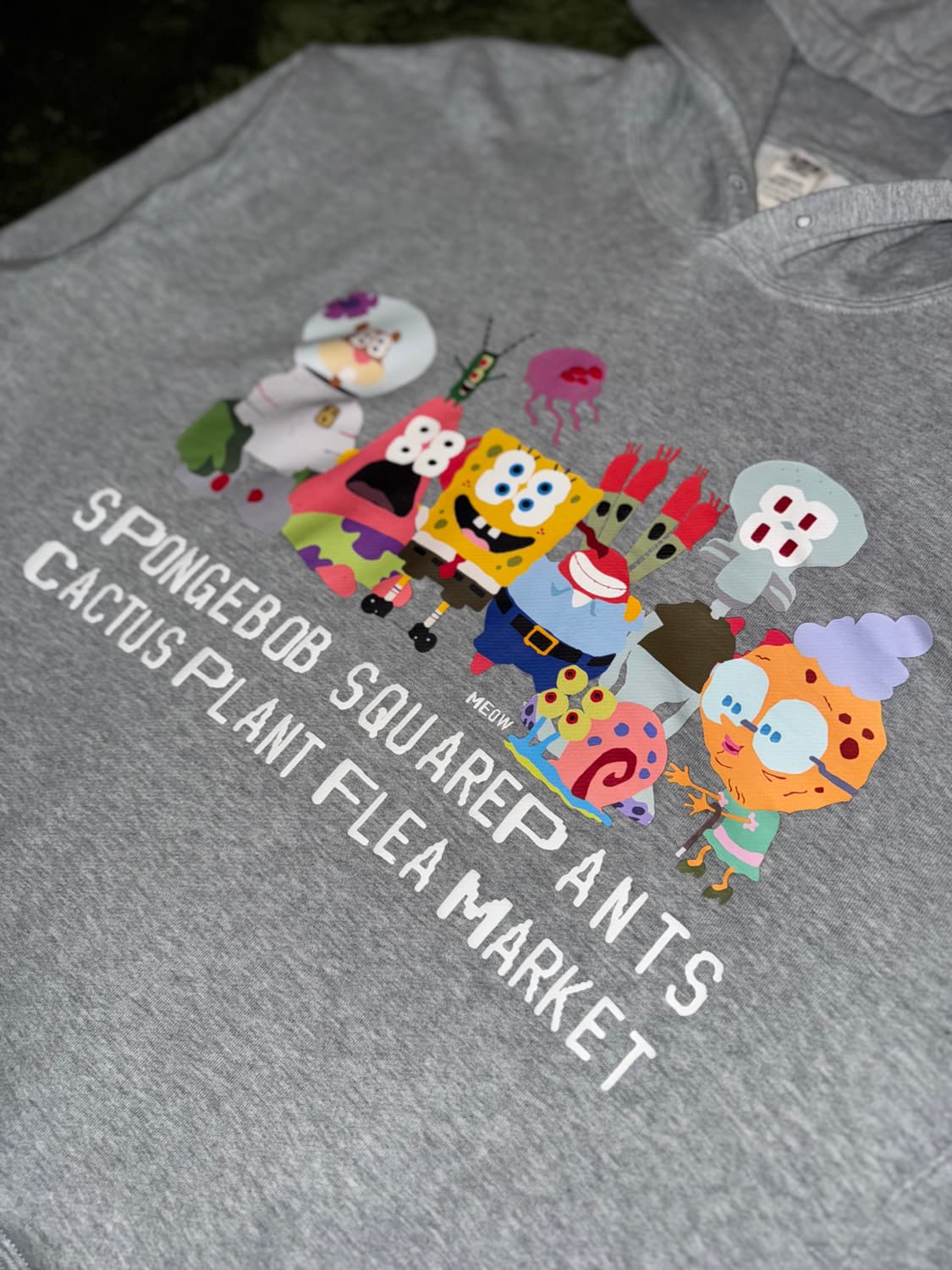 [3XL] 유니클로 X CPFM X 스폰지밥 콜라보 후드티 그레이 상품이미지2