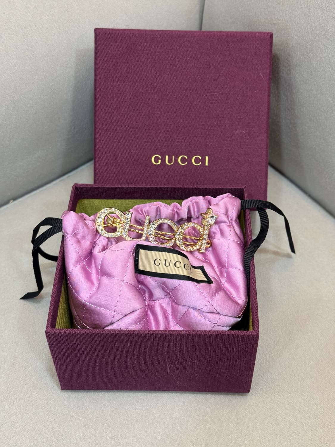 새상품급 구찌 헤어핀 상품이미지1