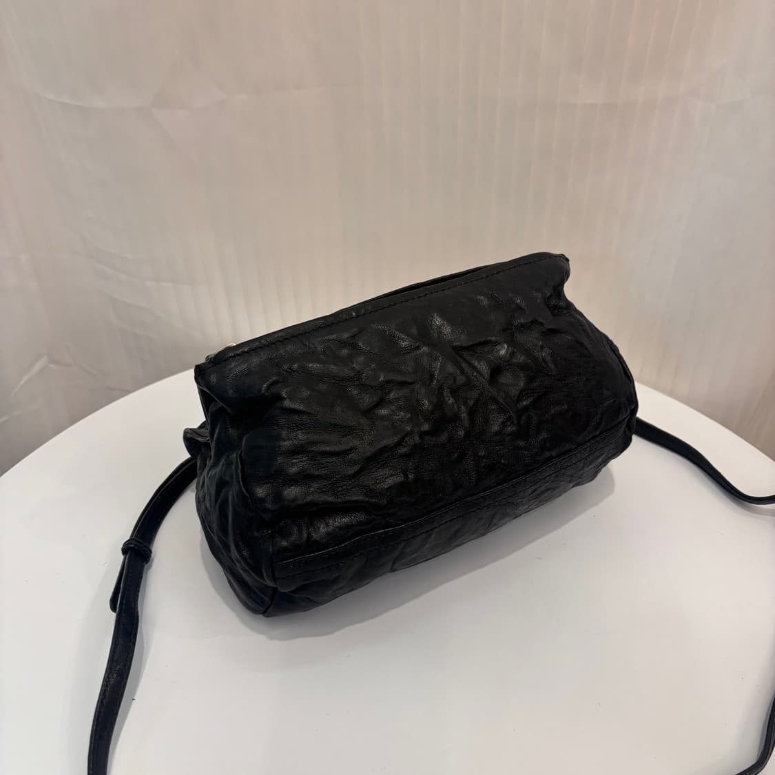 정품 지방시 판도라 링클 램스킨 미니     상품이미지7