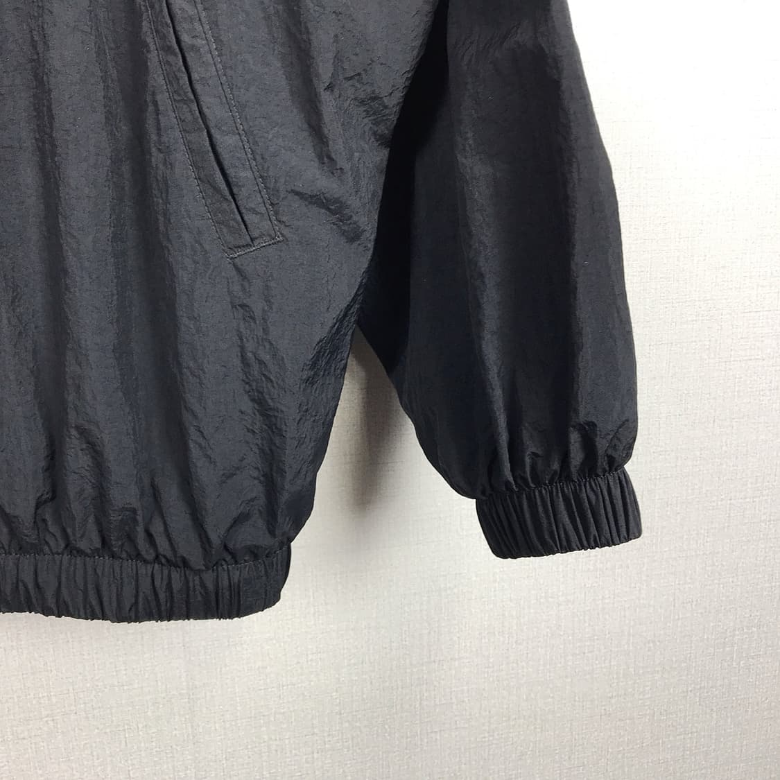 나이키 NSW 에센셜 오버핏 우븐 바람막이 자켓 여성L 상품이미지4