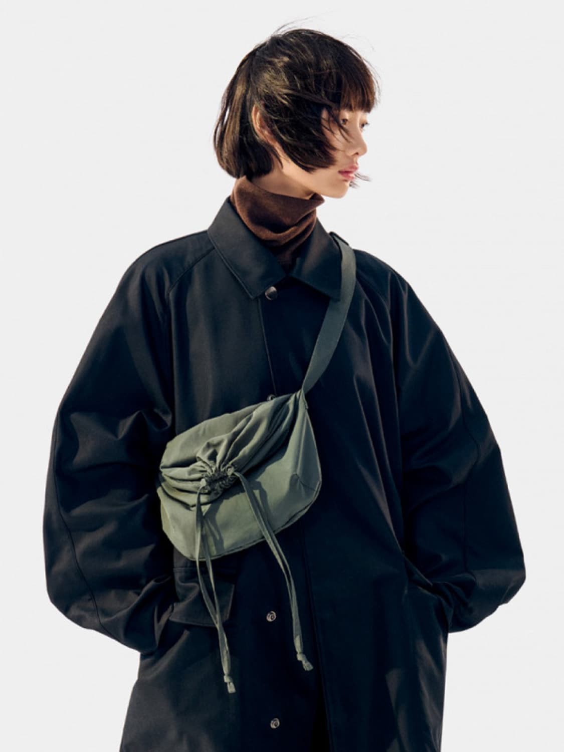 Uniqlo U 미니 스트링백 상품이미지1
