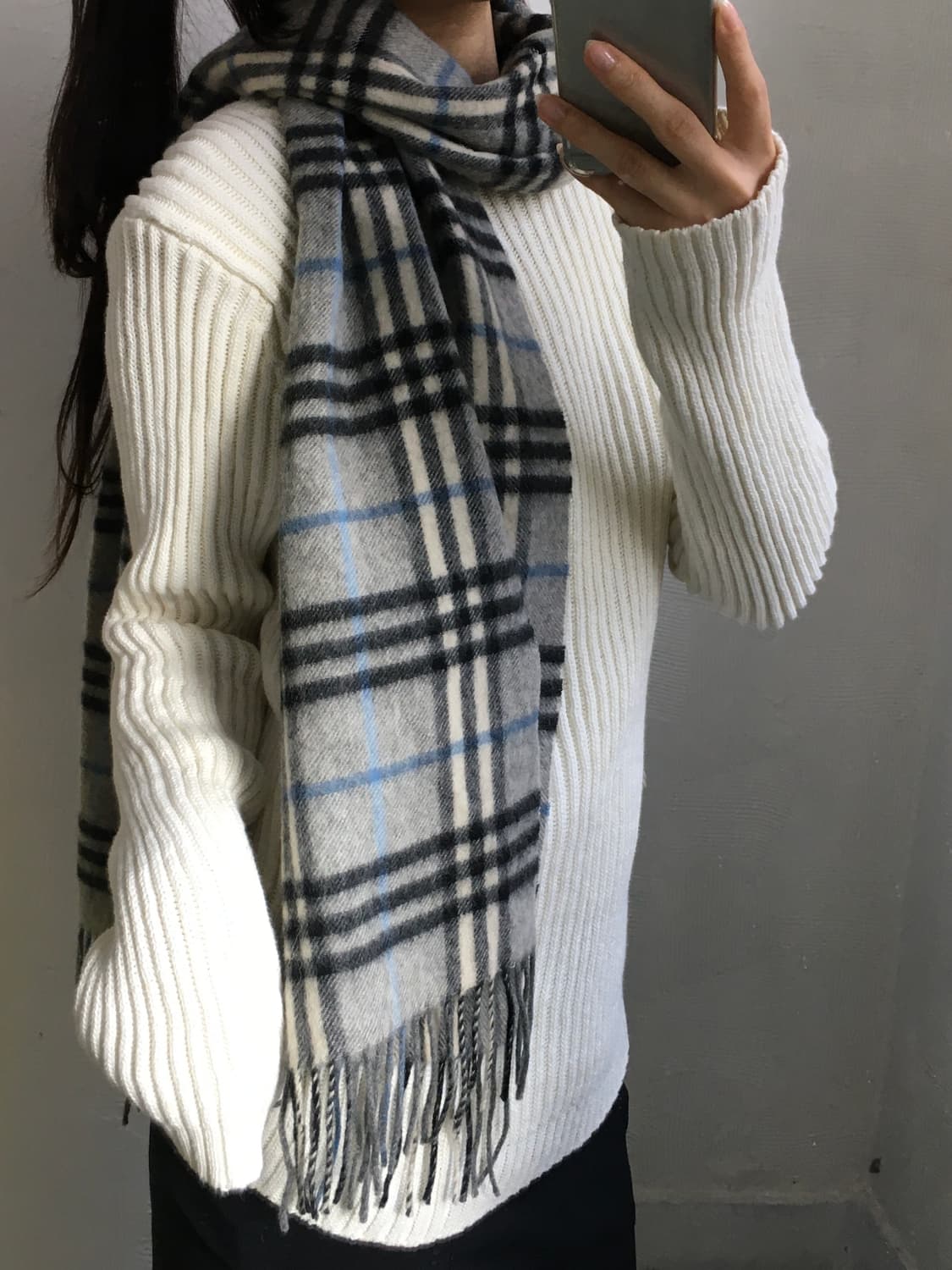 Burberry 버버리 램스울 연그레이 노바체크 머플러 상품이미지3