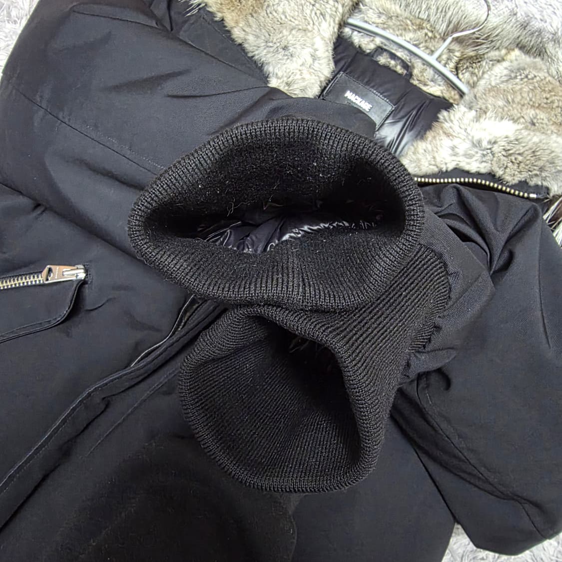 {클로젯}[42][23~24F/w]맥케이지 딕슨 실버퍼 숏 다운 패딩 상품이미지8