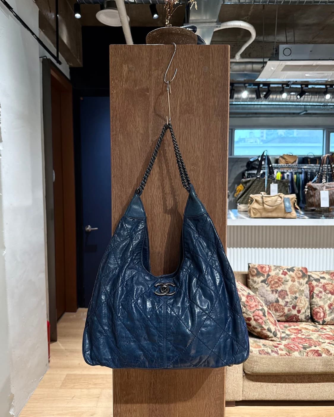 샤넬 브루 코코 서플 호보백 상품이미지1