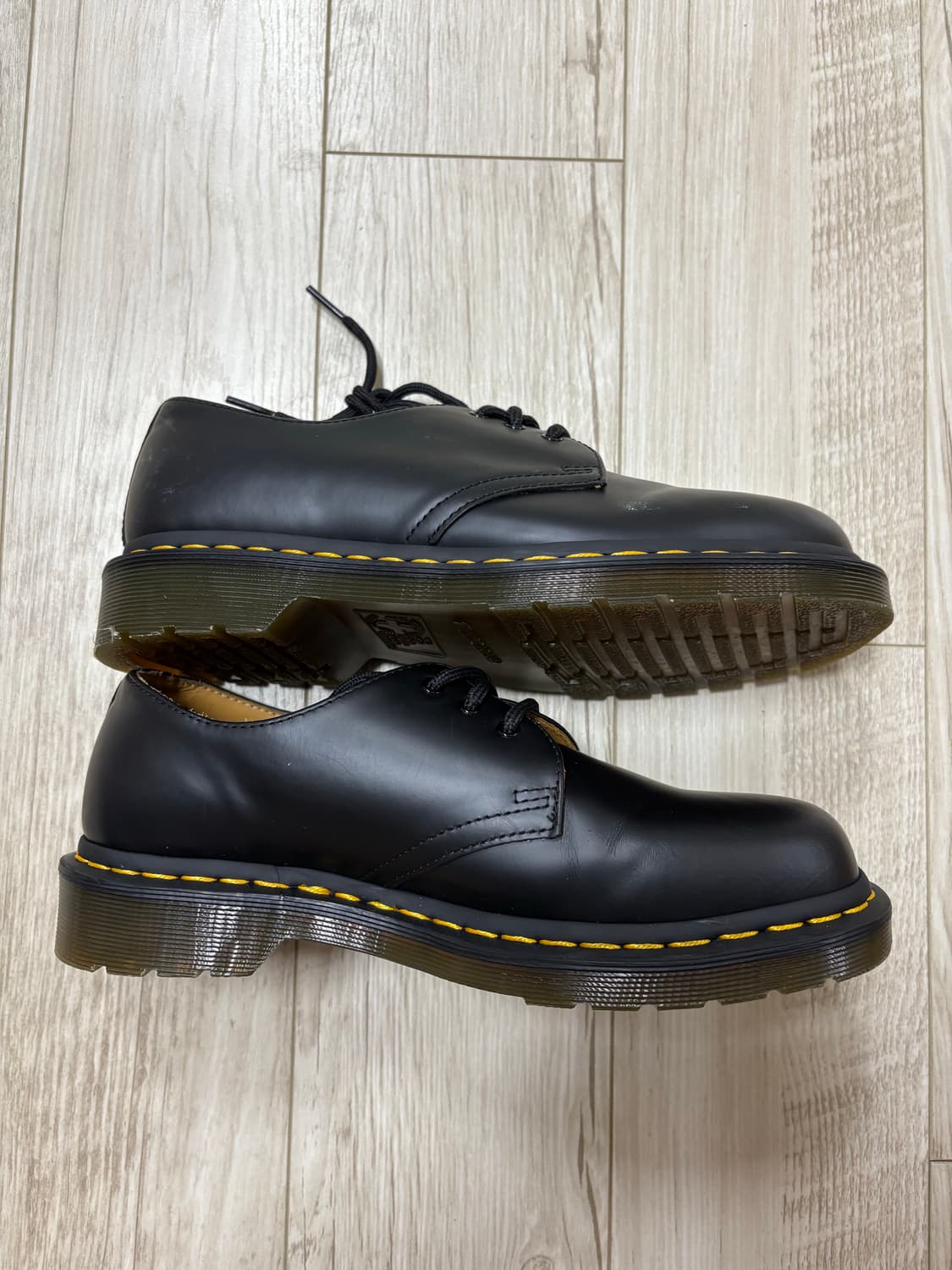 닥터마틴 1461 3홀 스무스 250 상품이미지3