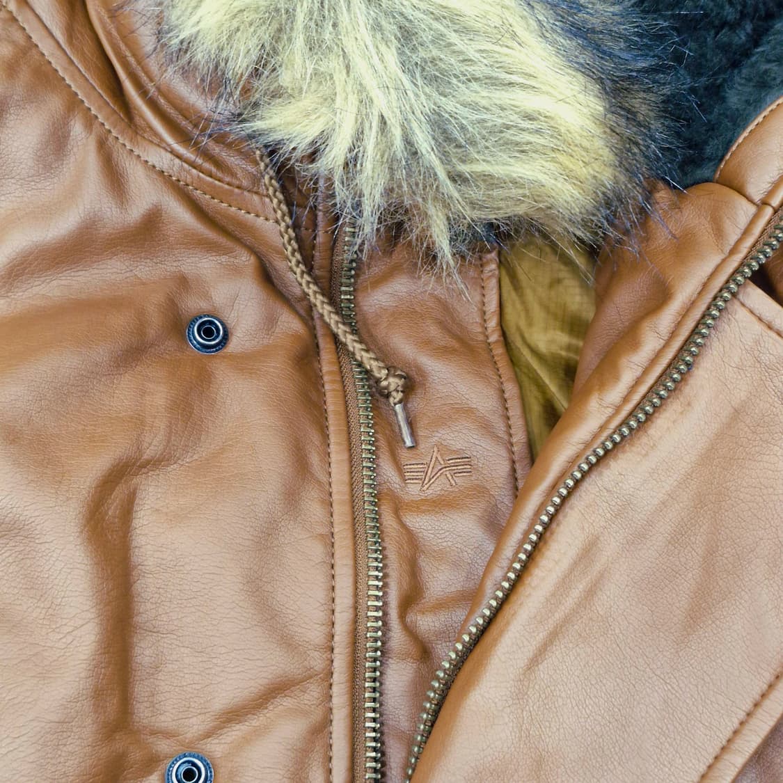 예스아이씨x알파인더스트리 콜라보 n-3b 상품이미지4