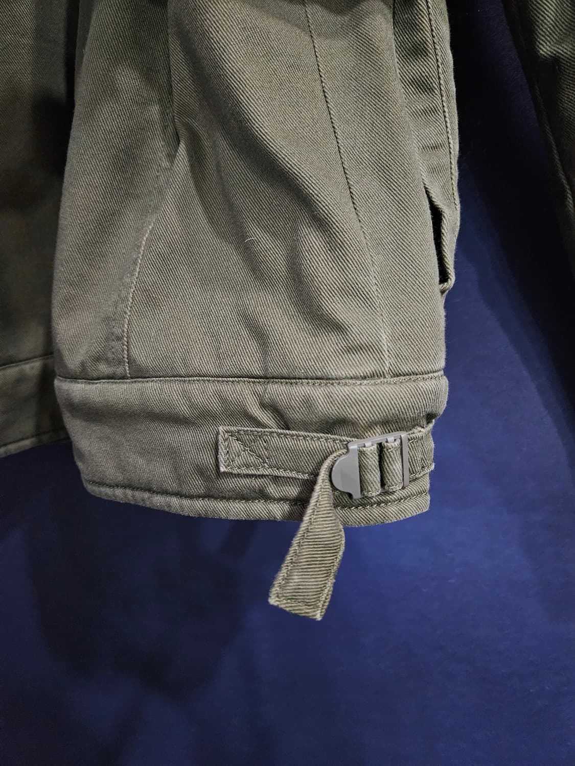 뉴에라 카키 남성 세미오버핏 105 데님 패딩자켓  상품이미지9