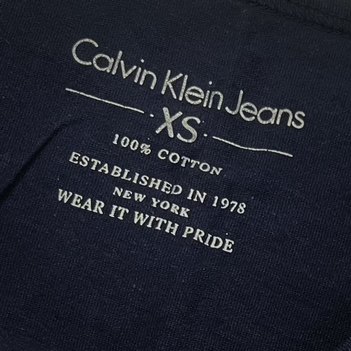 Calvin Klein 00‘s 큐빅 레터링 롱슬리브 xs 상품이미지3