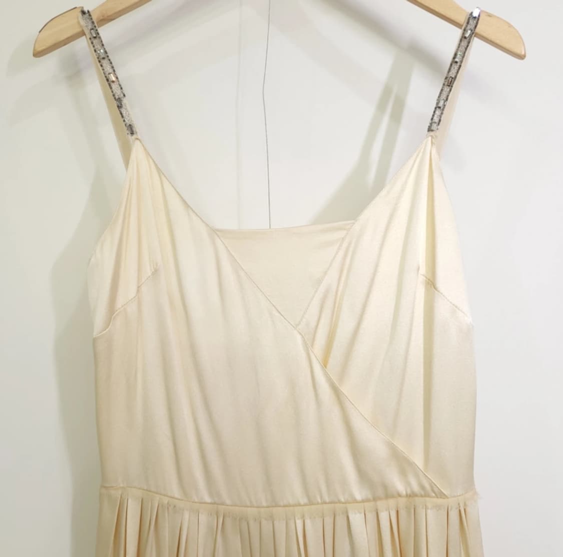 끌로에 실크 원피스 아이보리 T38 상품이미지2